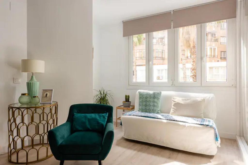 Nuevo Apartamento Lujo Playa Malagueta-Centro Málaga Extérieur photo