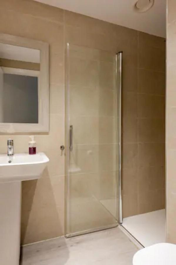 Nuevo Apartamento Lujo Playa Malagueta-Centro Málaga Extérieur photo